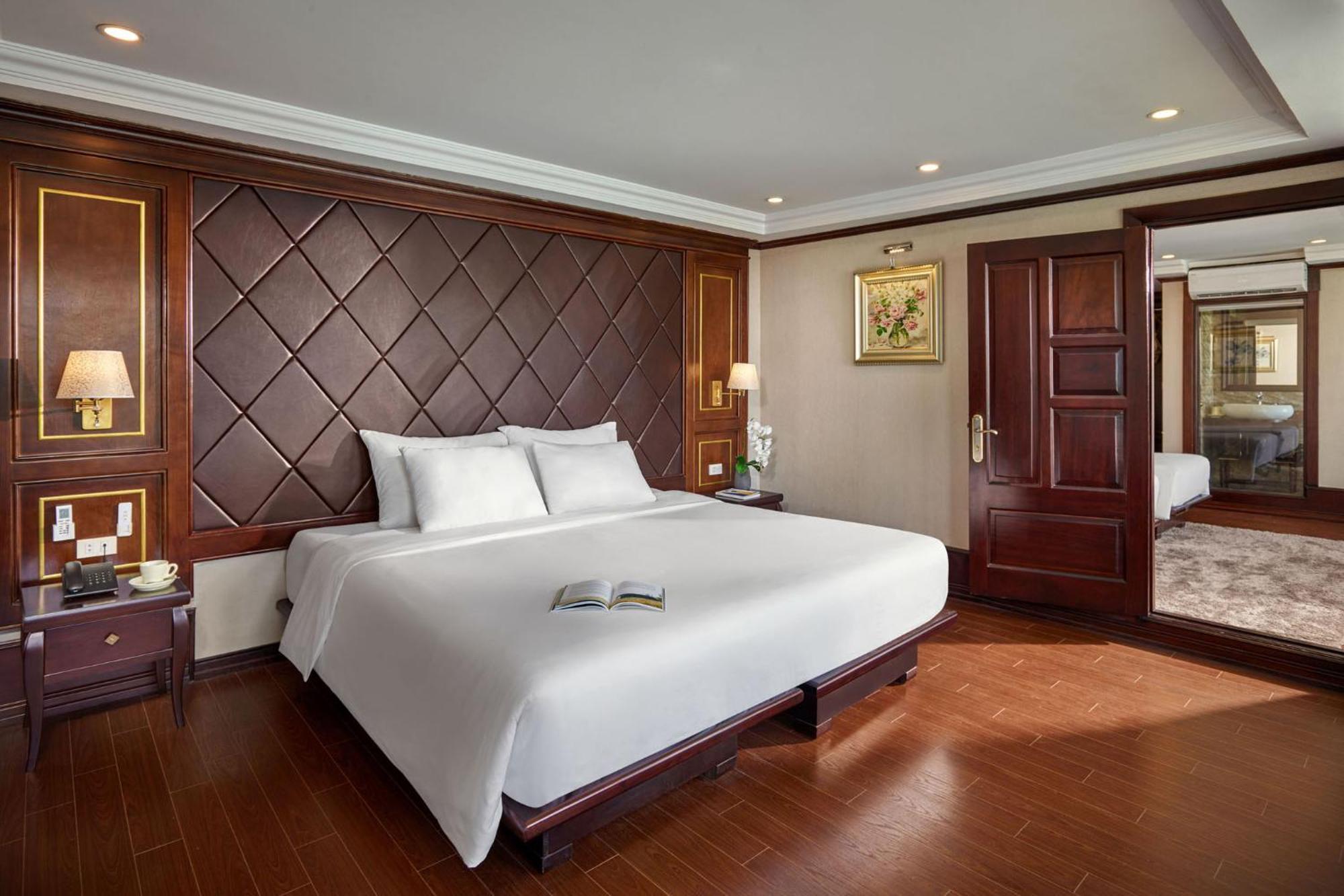 下龍 Le Journey Elegance Cruise酒店 外观 照片